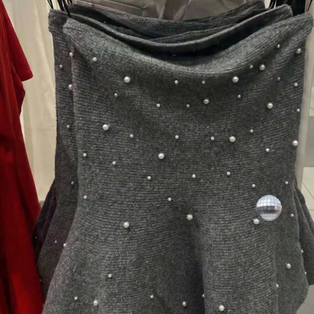 Elegant Gray Pearl-Embellished Skirt